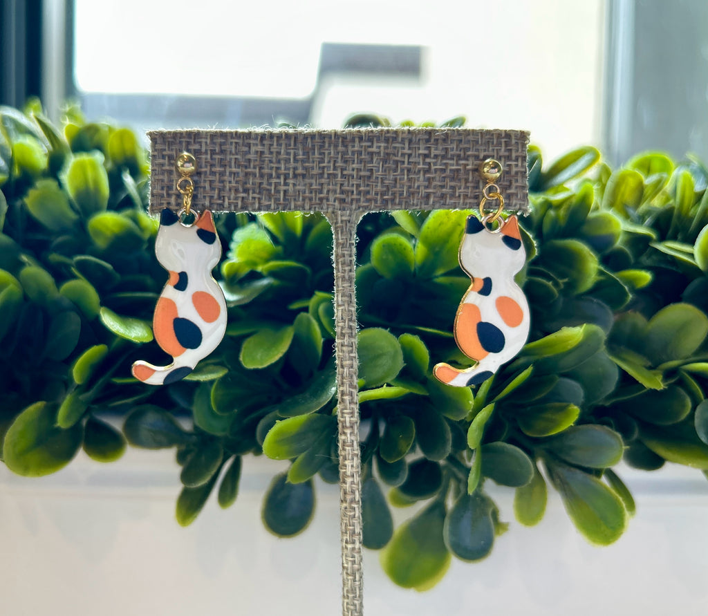 Gold Chic Cat Earrings