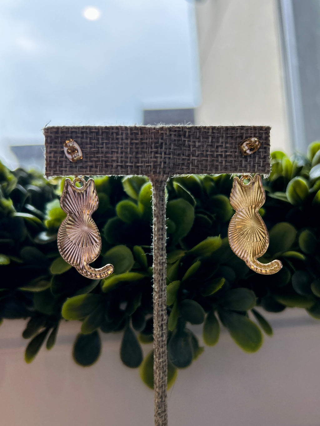 Gold Chic Cat Earrings